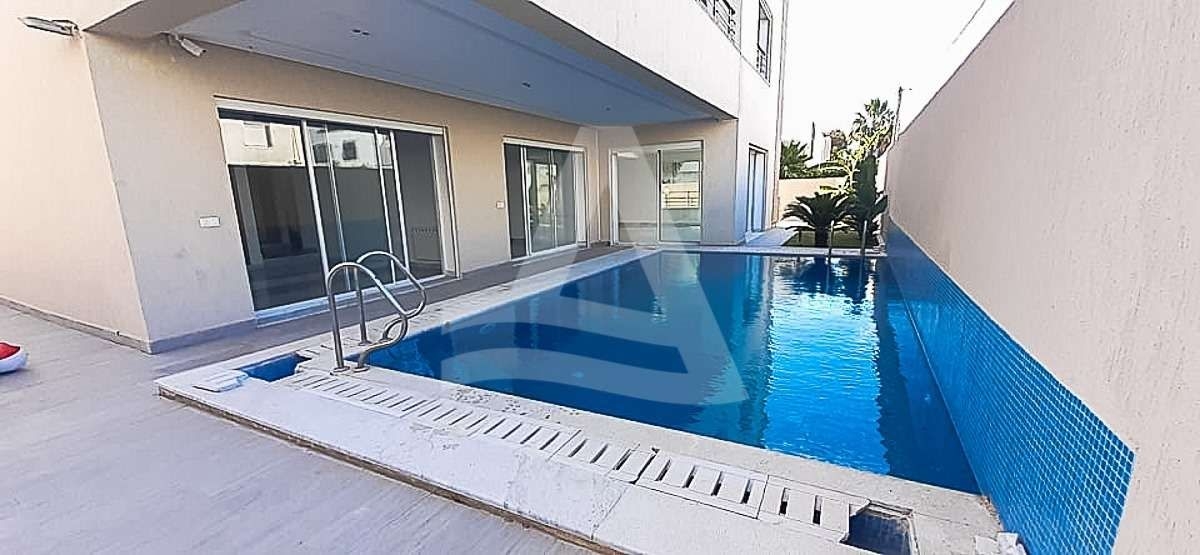 location d'une villa à la marsa image 1