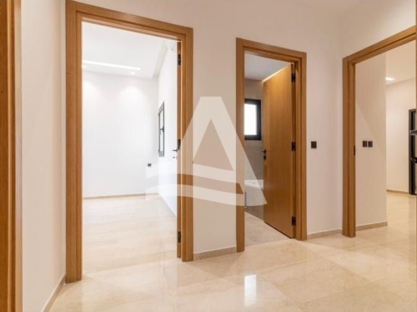 Appartement a vendre à la soukra image 0