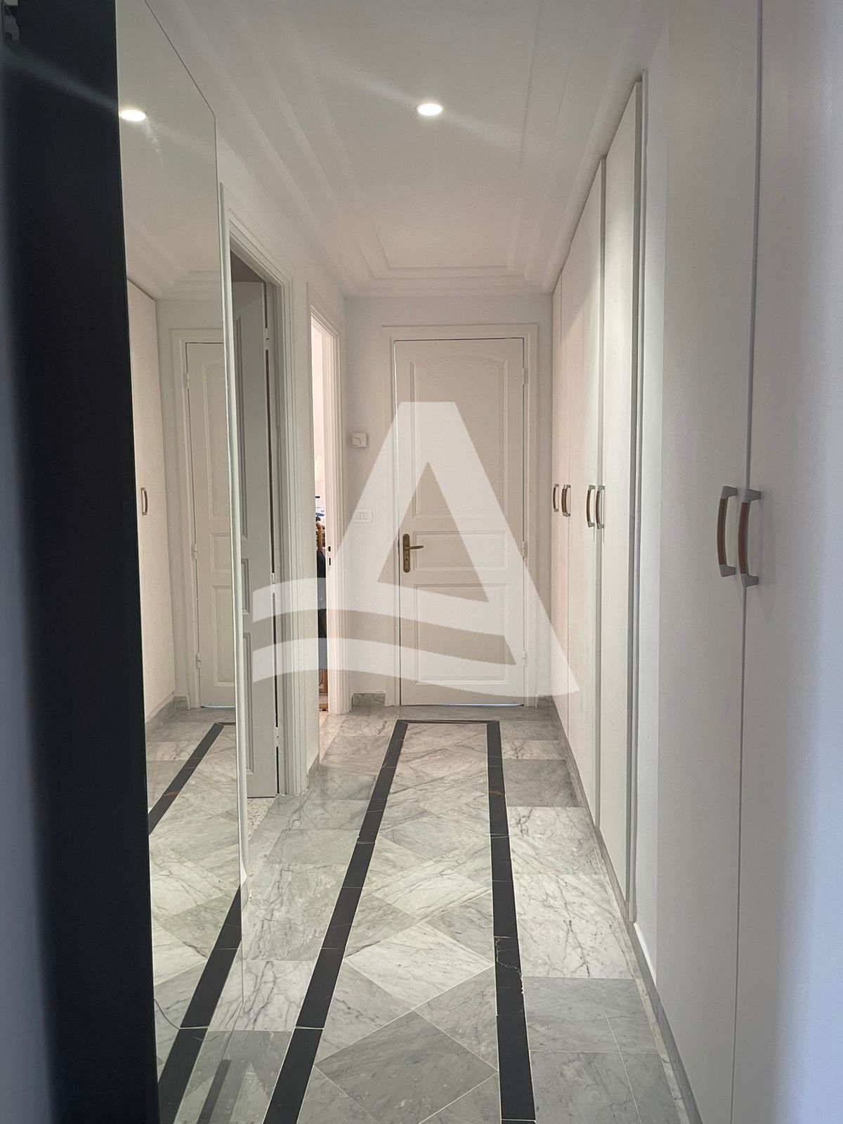 A vendre appartement a Ain zaghouen nord image 3