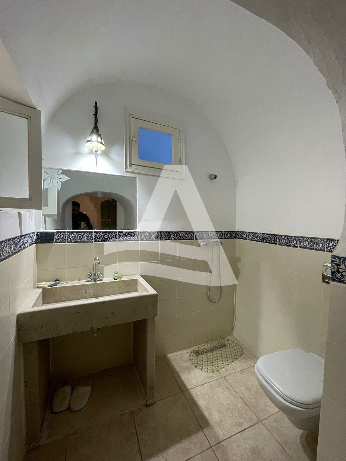 Appartement S1 meublé à louer à Sidi Bou Saïd image 5