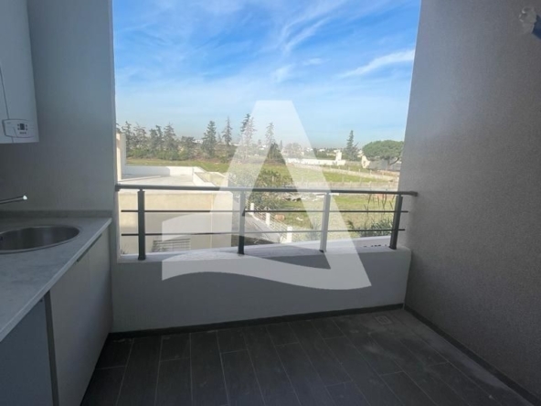 Un appartement neuf a saisir a la soukra image 0