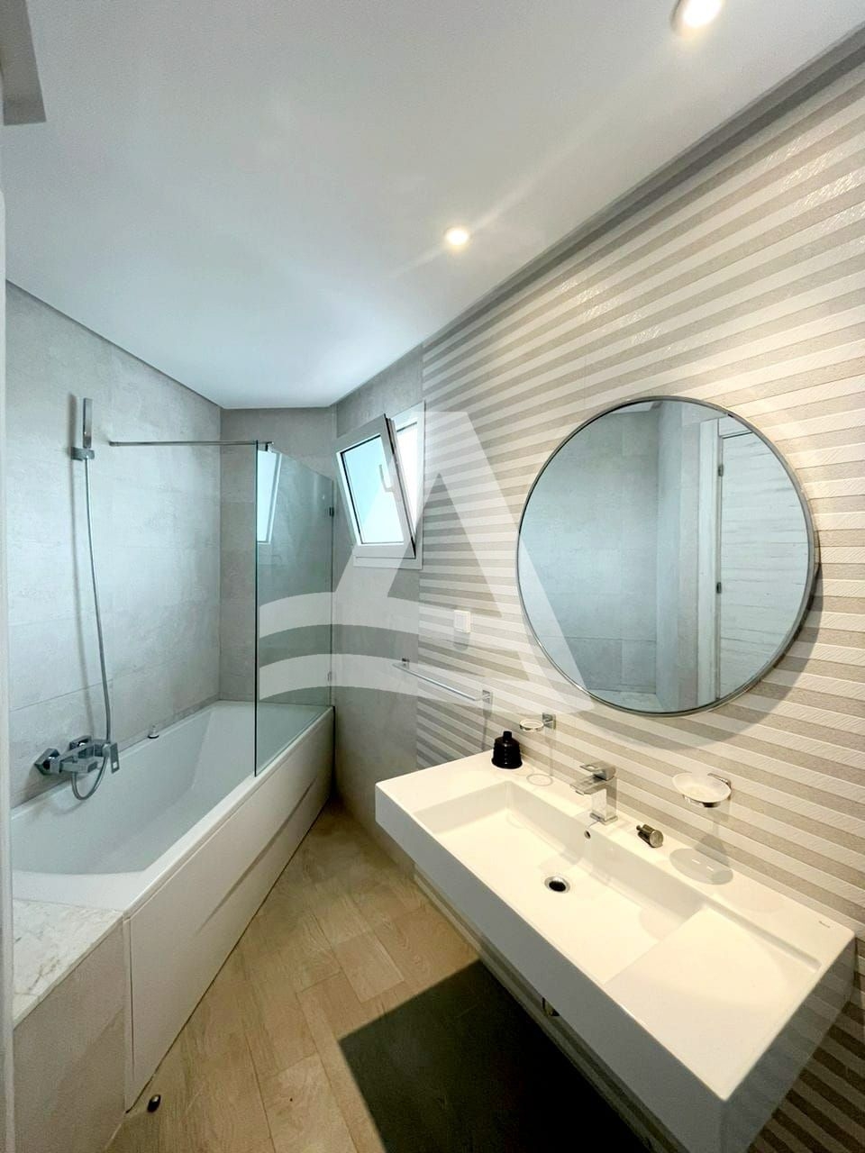 Bel appartement meublé au cœur de la Marsa image 8