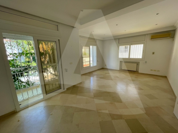 Location d'un appartement à Gammarth image 0