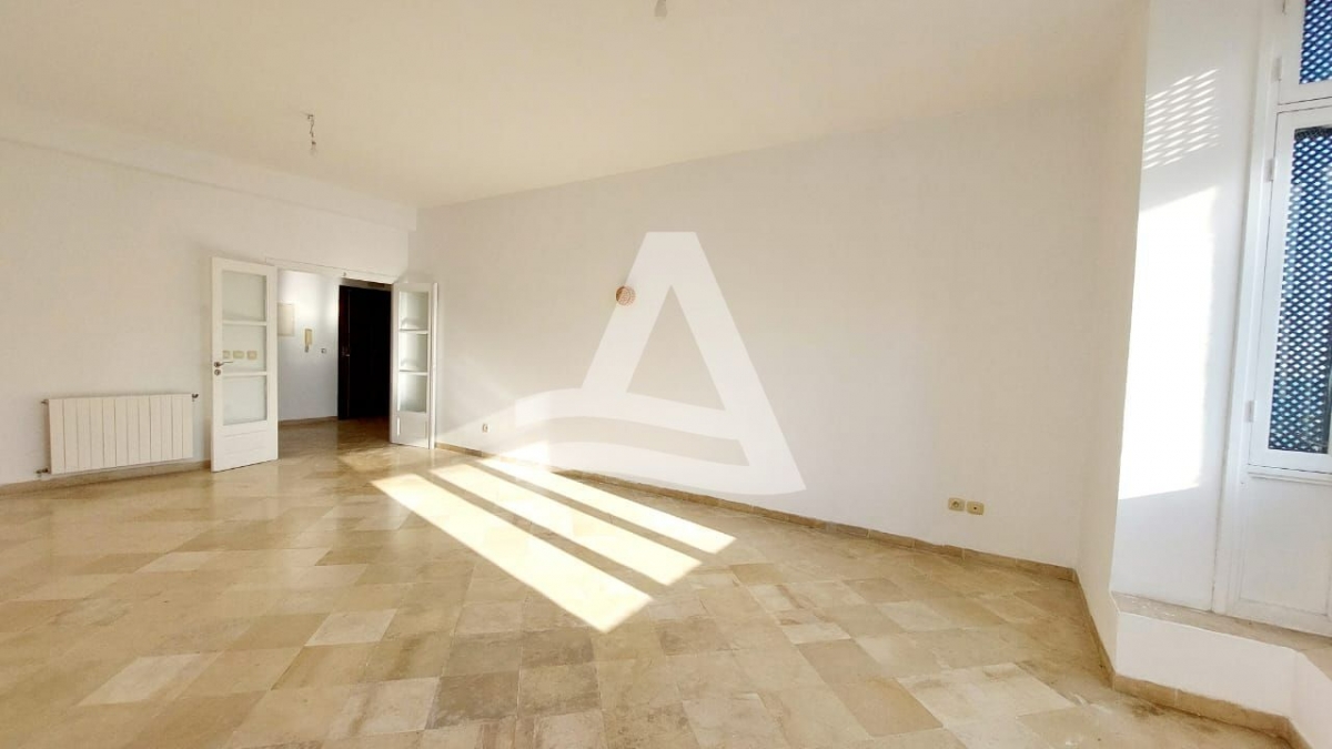 Location d'un appartement S2 à Marsa Plage image 0