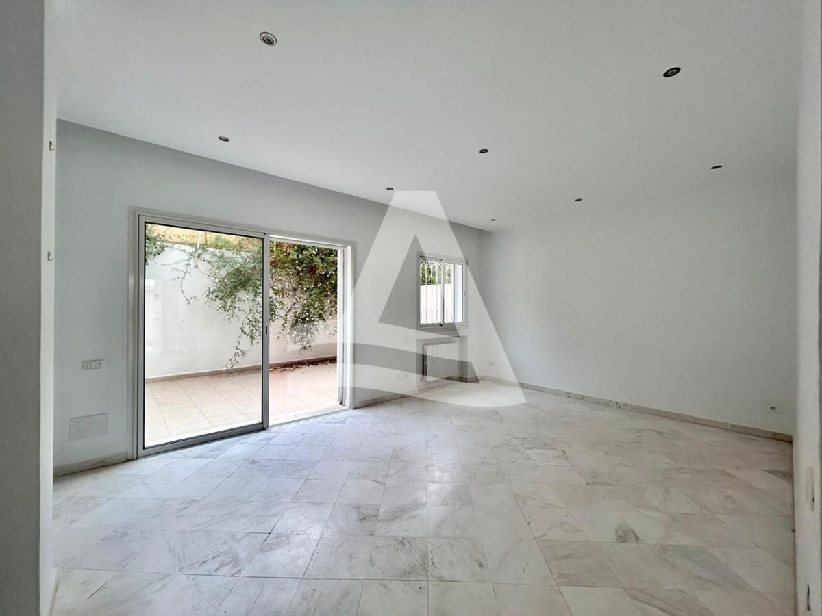location d'un Triplex S3 à la marsa image 6