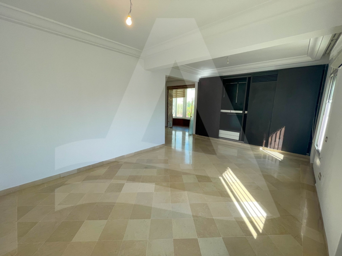 Location d'une villa à gammarth image 3