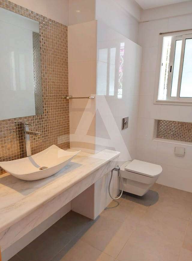 Location villa avec piscine  lac 2 image 3