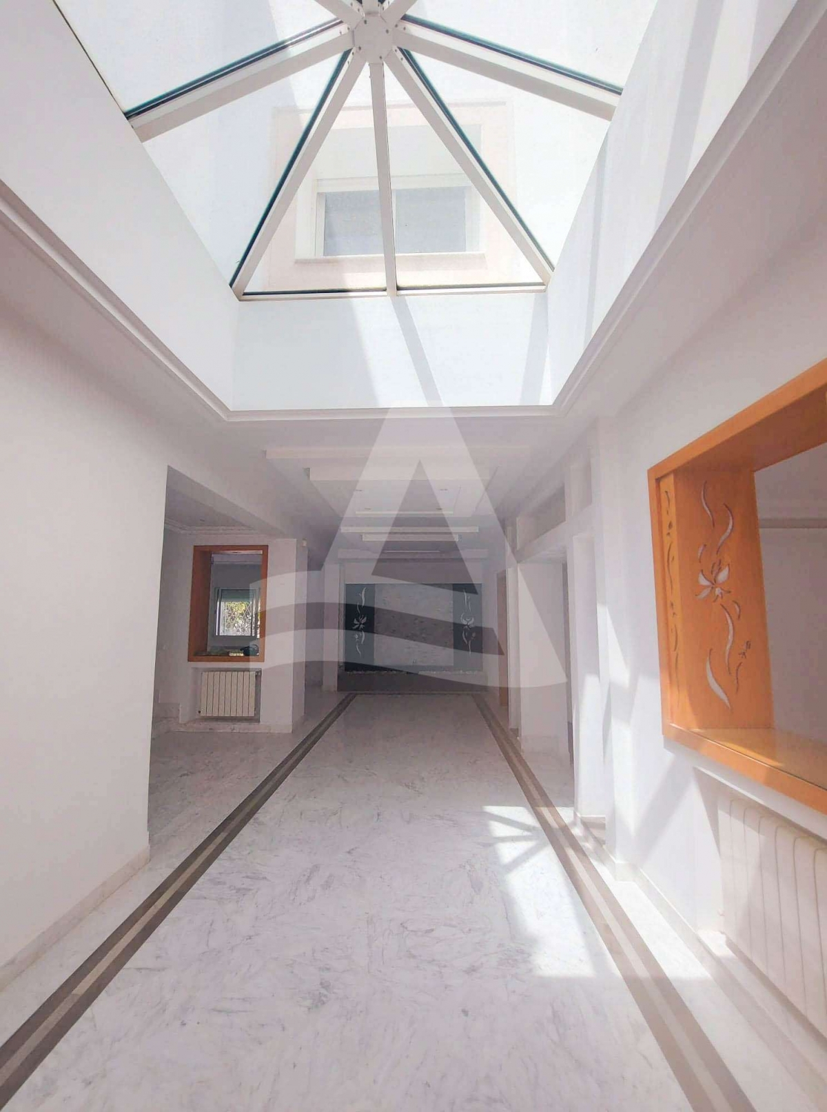 Location villa avec piscine  lac 2 image 8