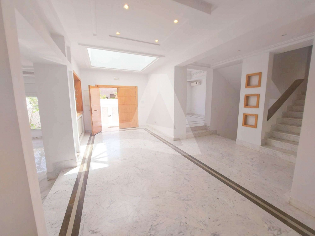 Location villa avec piscine  lac 2 image 9