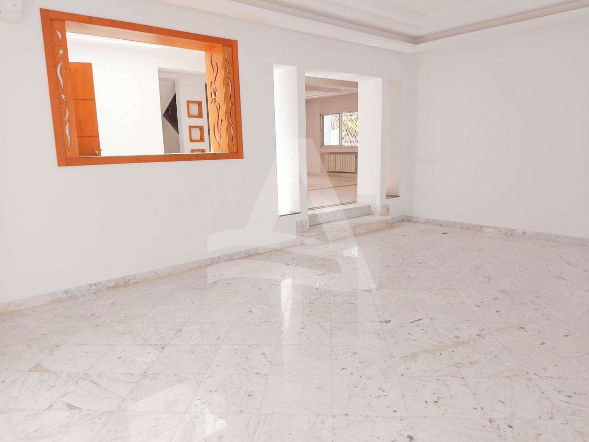Location villa avec piscine  lac 2 image 11