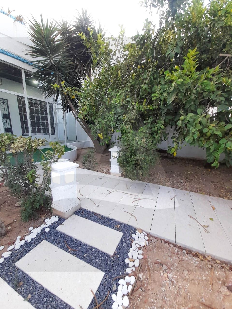 Location villa s4 avec un grand jardin image 0