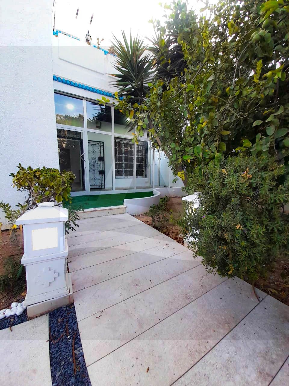 Location villa s4 avec un grand jardin image 1
