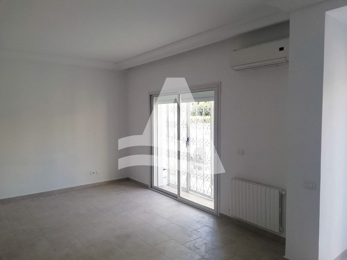 Superbe Duplex S 3 à Cité Les Pins image 4