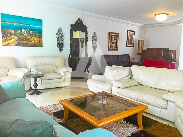 Une splendide villa meublée image 8