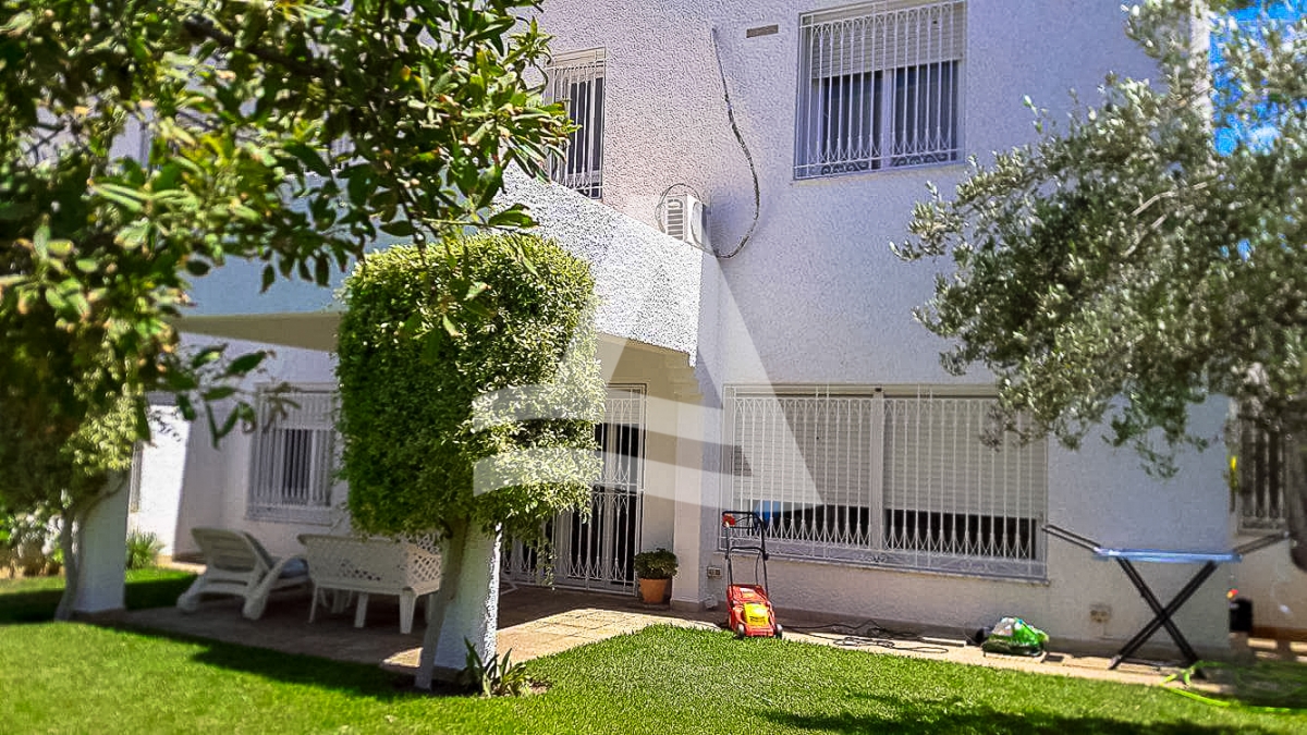 Une Superbe Villa De Charme À La Marsa image 0