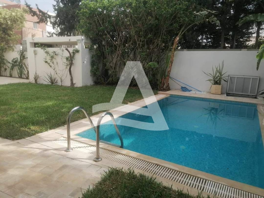 une villa a vendre a la soukra image 6
