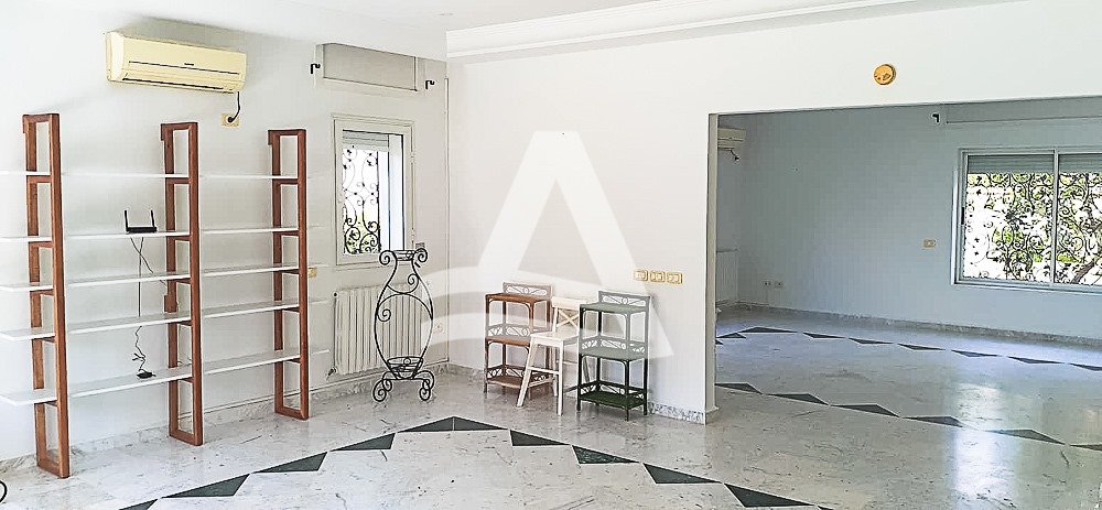 Villa à louer à la marsa image 9