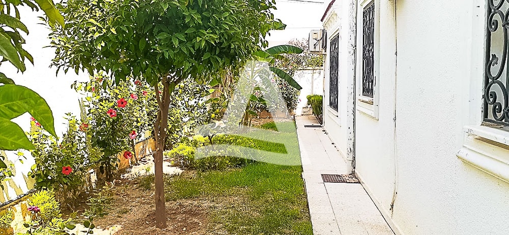 Villa à louer à la marsa image 10