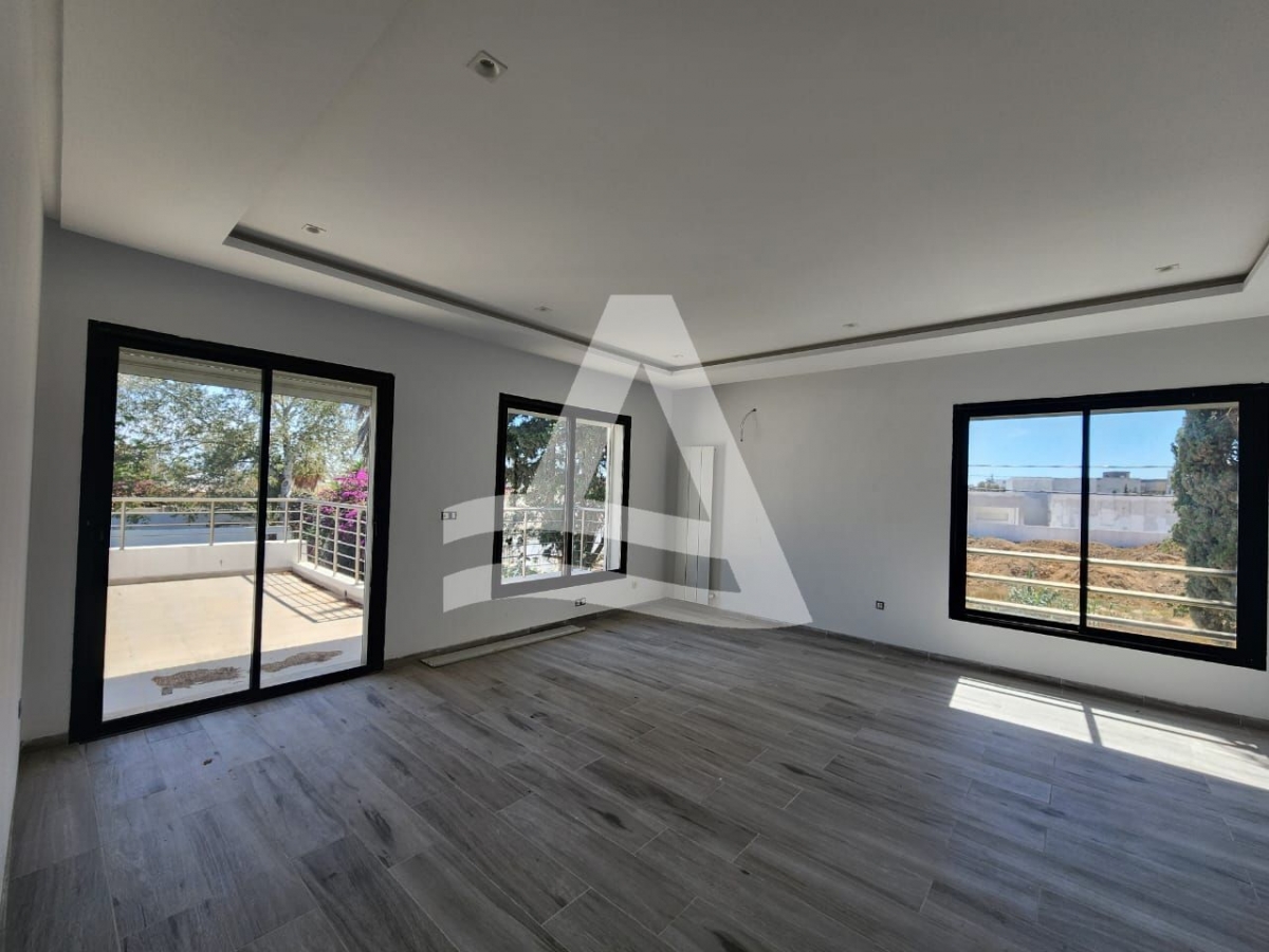 Villa en S+5 pour la location image 10