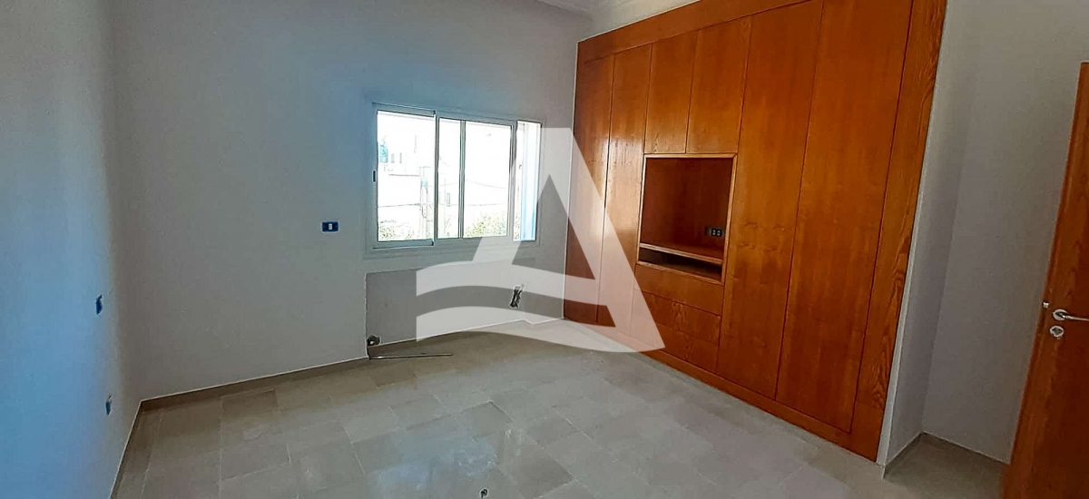 Appartement à louer à la marsa image 1