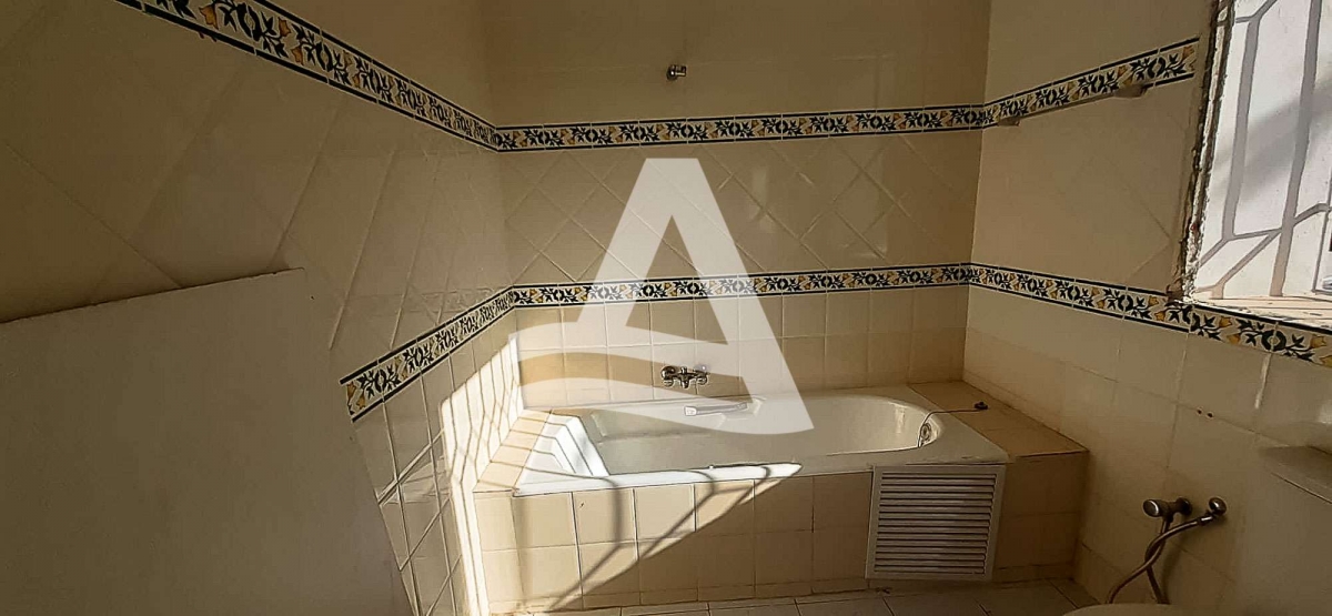 Appartement à louer à la marsa image 9