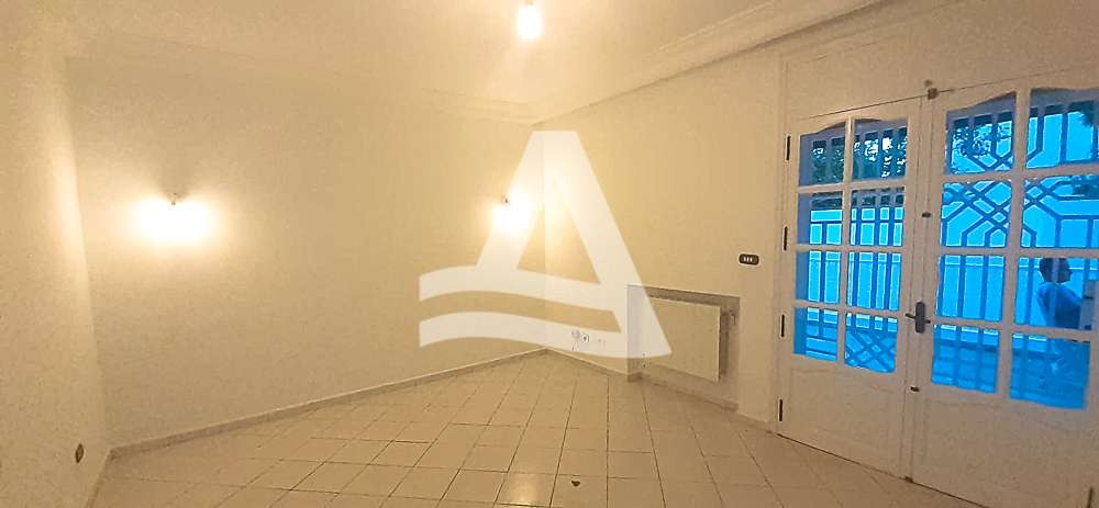 Appartement à louer à la marsa image 2