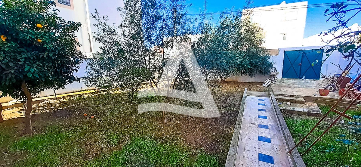 Appartement à louer à la marsa image 1