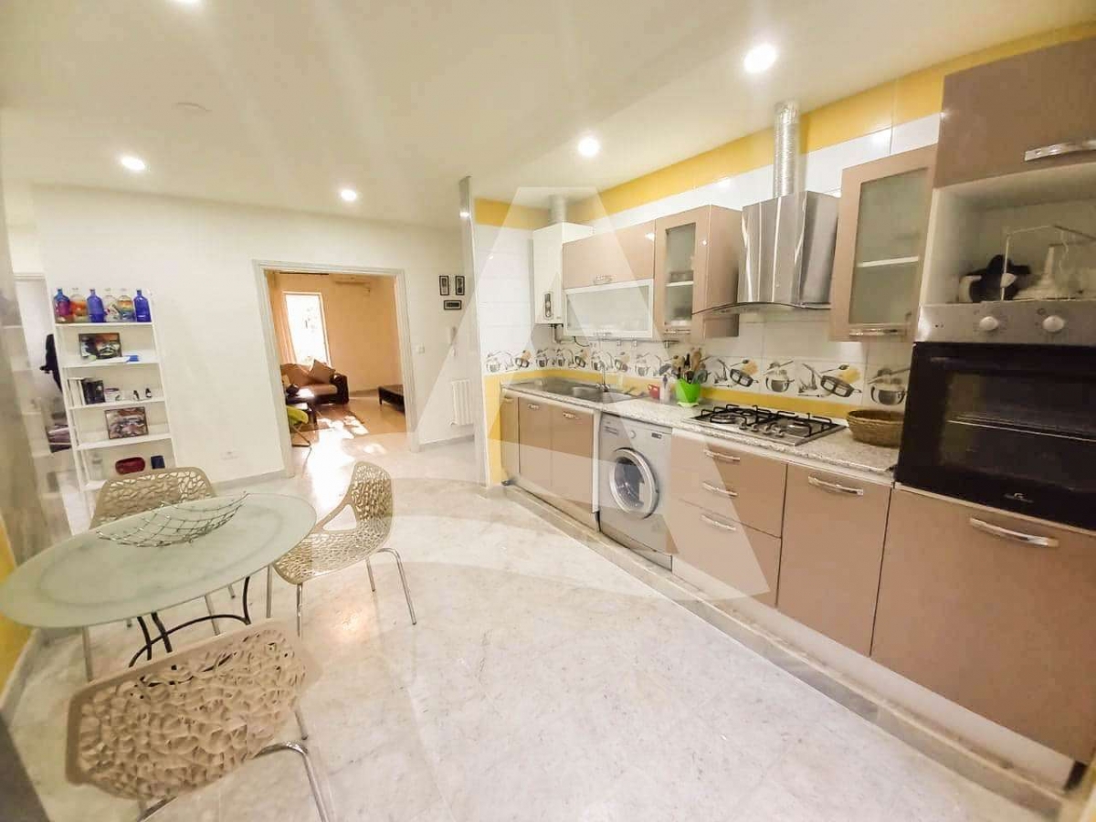 Appartement à louer à la marsa image 10
