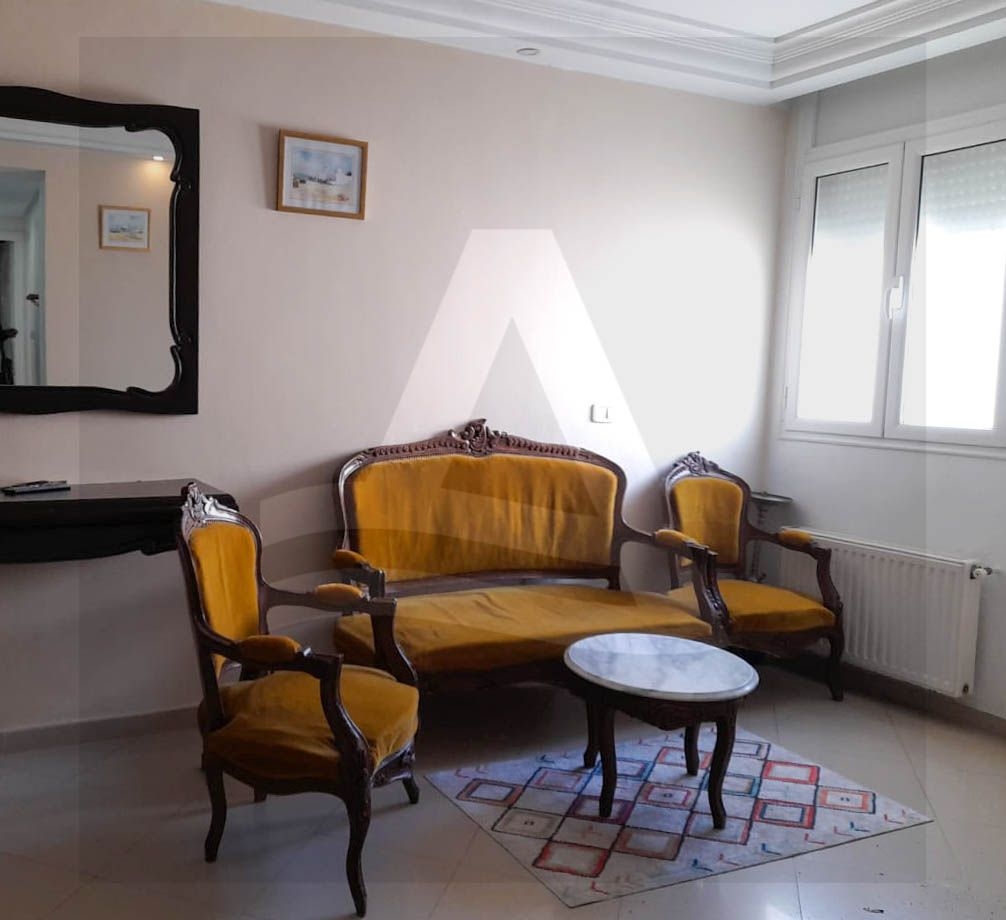 A louer un rez-de-chaussée d'une villa meublée image 1