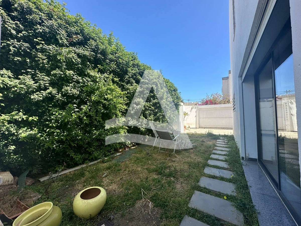 Agréable duplex à louer à la Marsa image 0