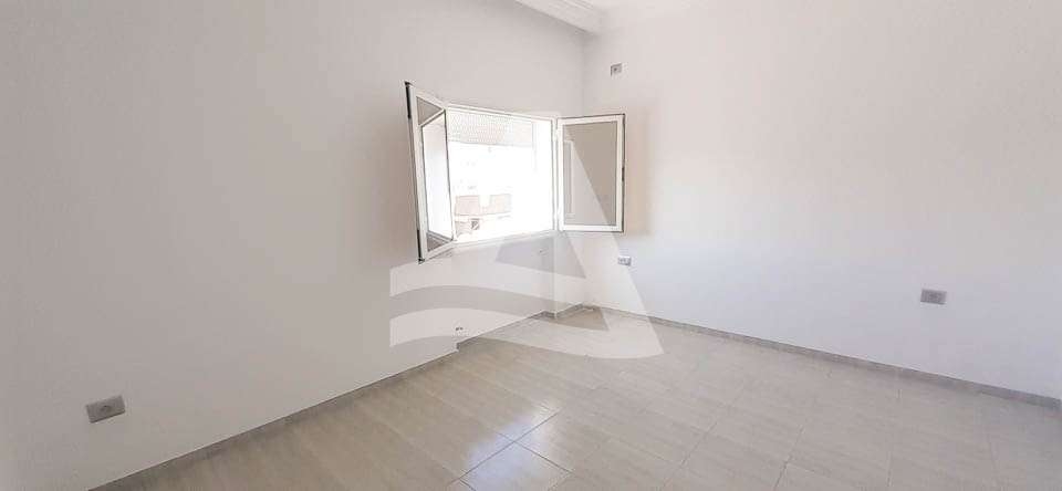 Appartement à louer à la marsa image 4