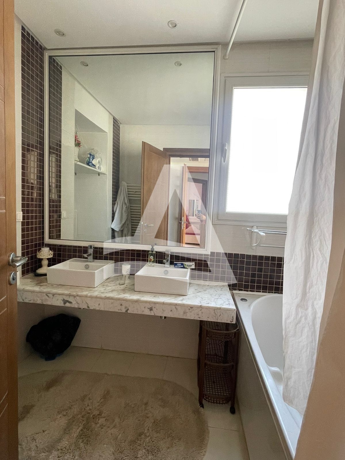 Location Appartement meuble au lac 2 image 2