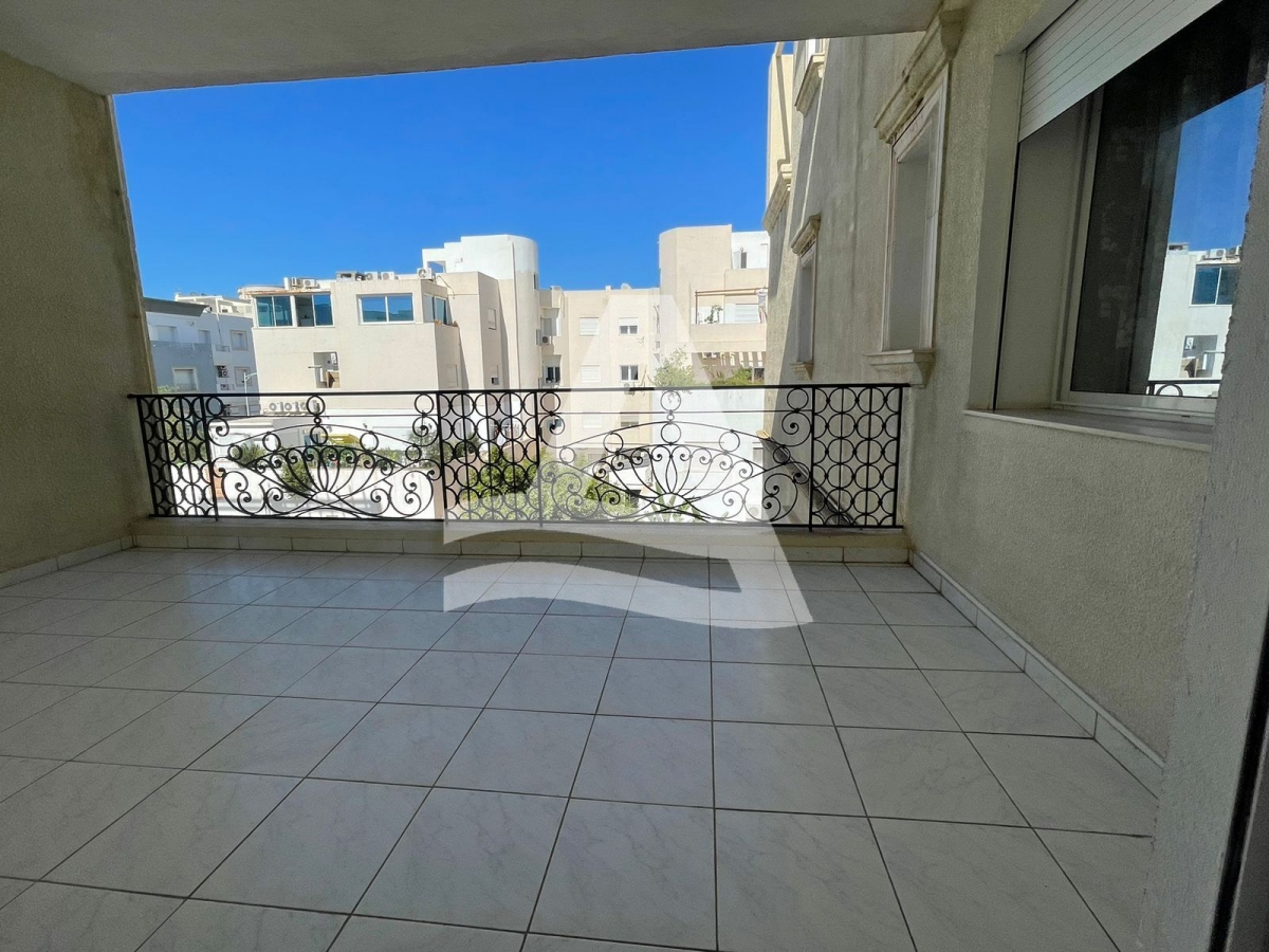 Location Appartement meuble au lac 2 image 3