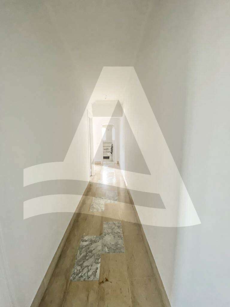 Location d'un appartement à la marsa image 1