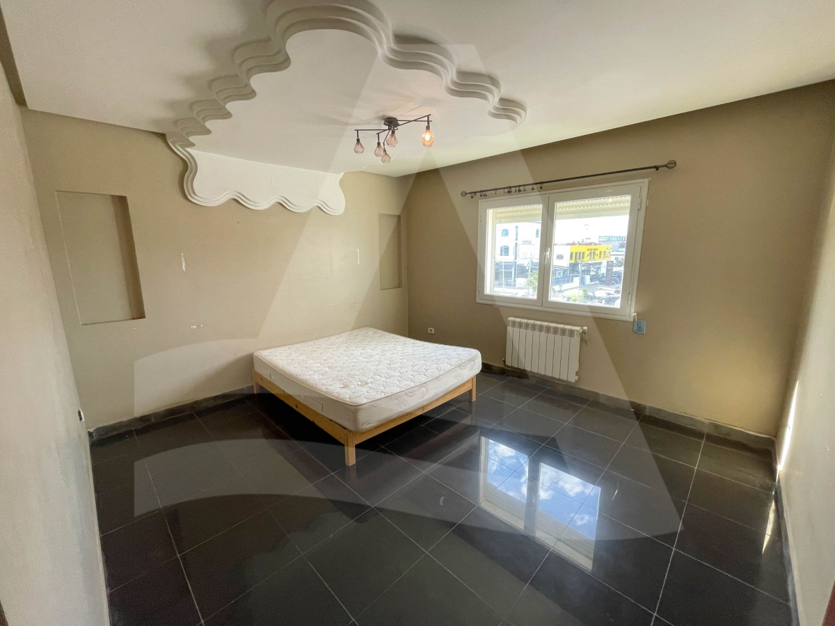 Location d'un appartement S3 vide à la Marsa image 5