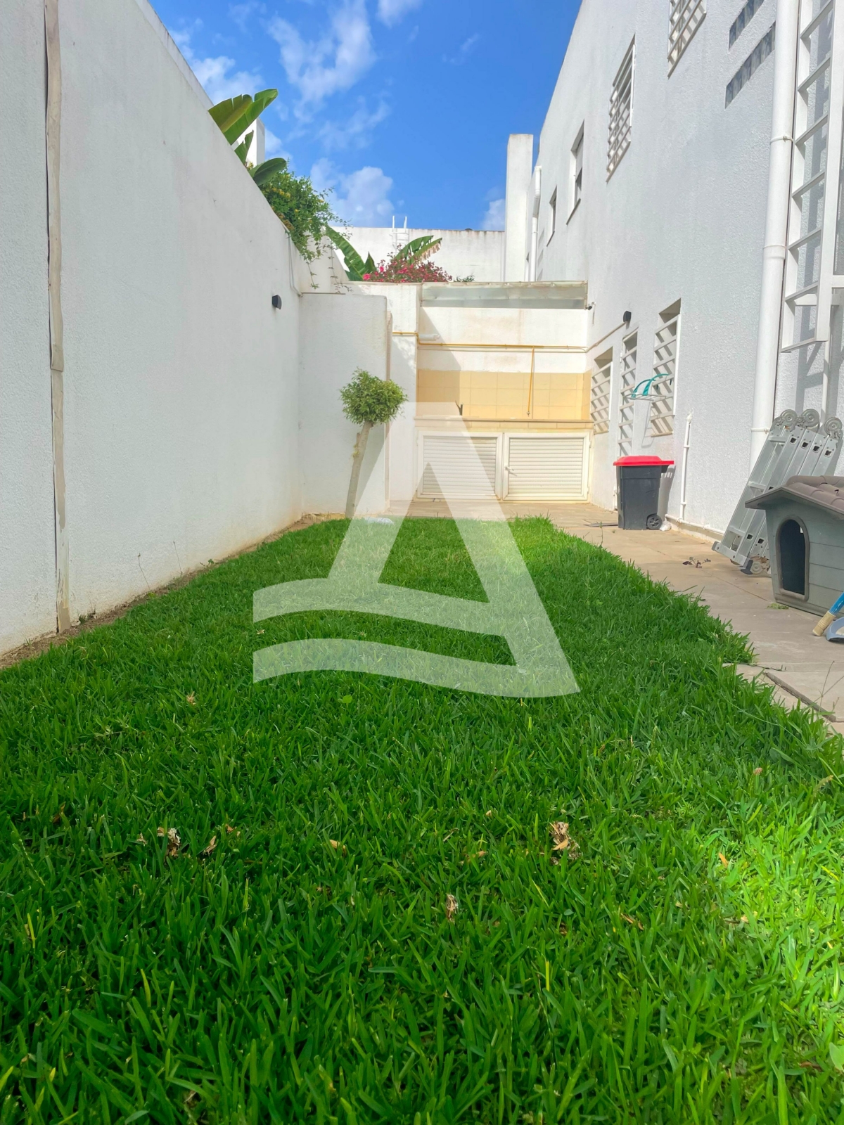 Location d'une villa avec piscine à Gammarth image 4