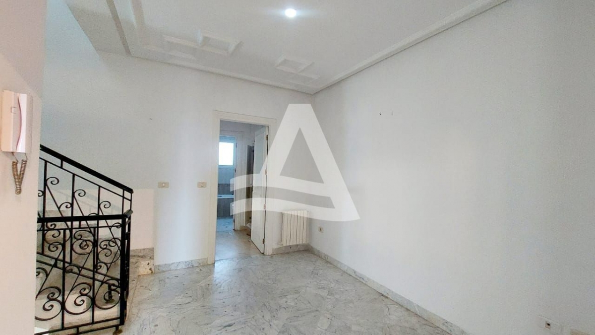 Location d'une villa S3 près de lycée cailloux image 5