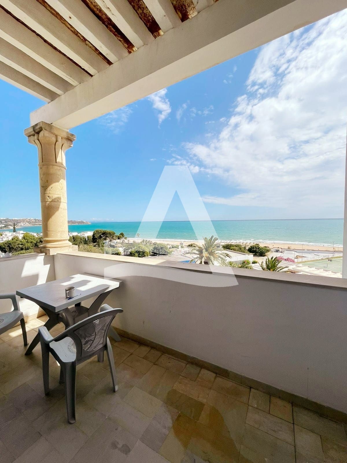 S3 vide vue mer avec terrasse à Marsa plage image 0