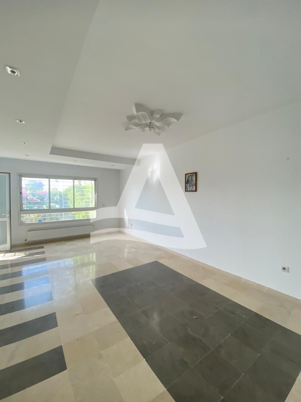 Duplex S+3 à louer - La Marsa image 4