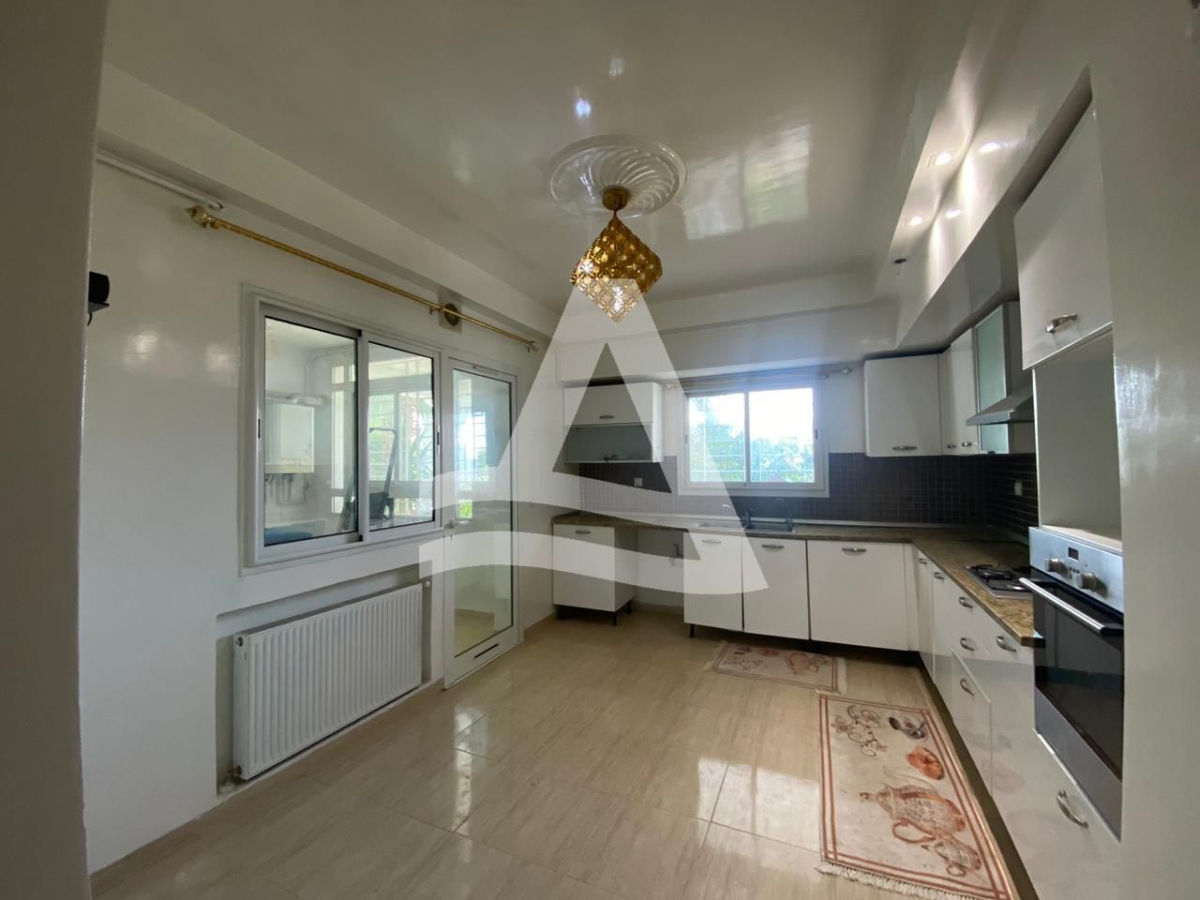 Duplex S+3 à louer - La Marsa image 5