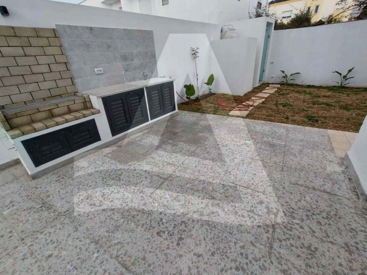 Location d'une villa S3 à Gammarth image 3
