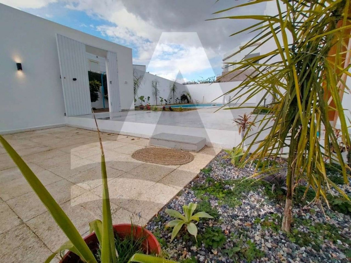 Location d'une villa S3 à Gammarth image 4