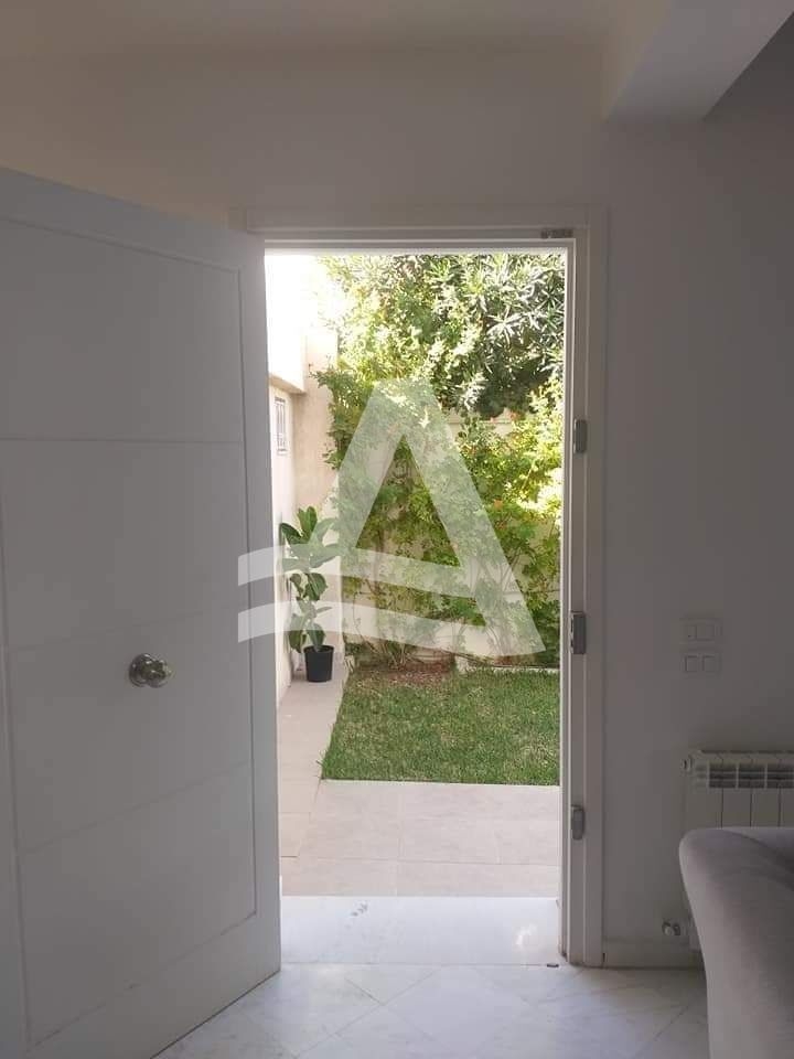 A louer un duplex S+3 à la marsa image 2