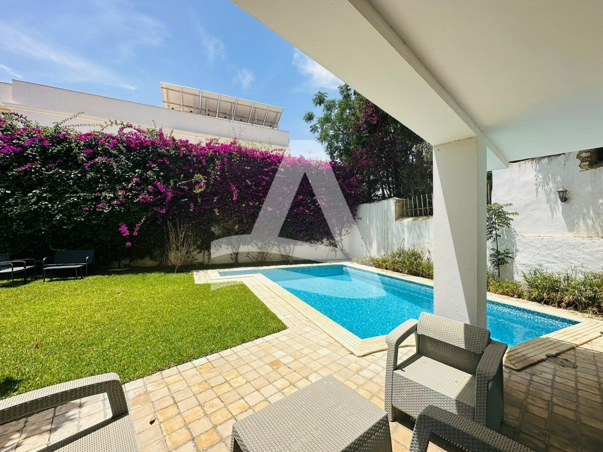 Villa avec jardin et piscine à Carthage image 1