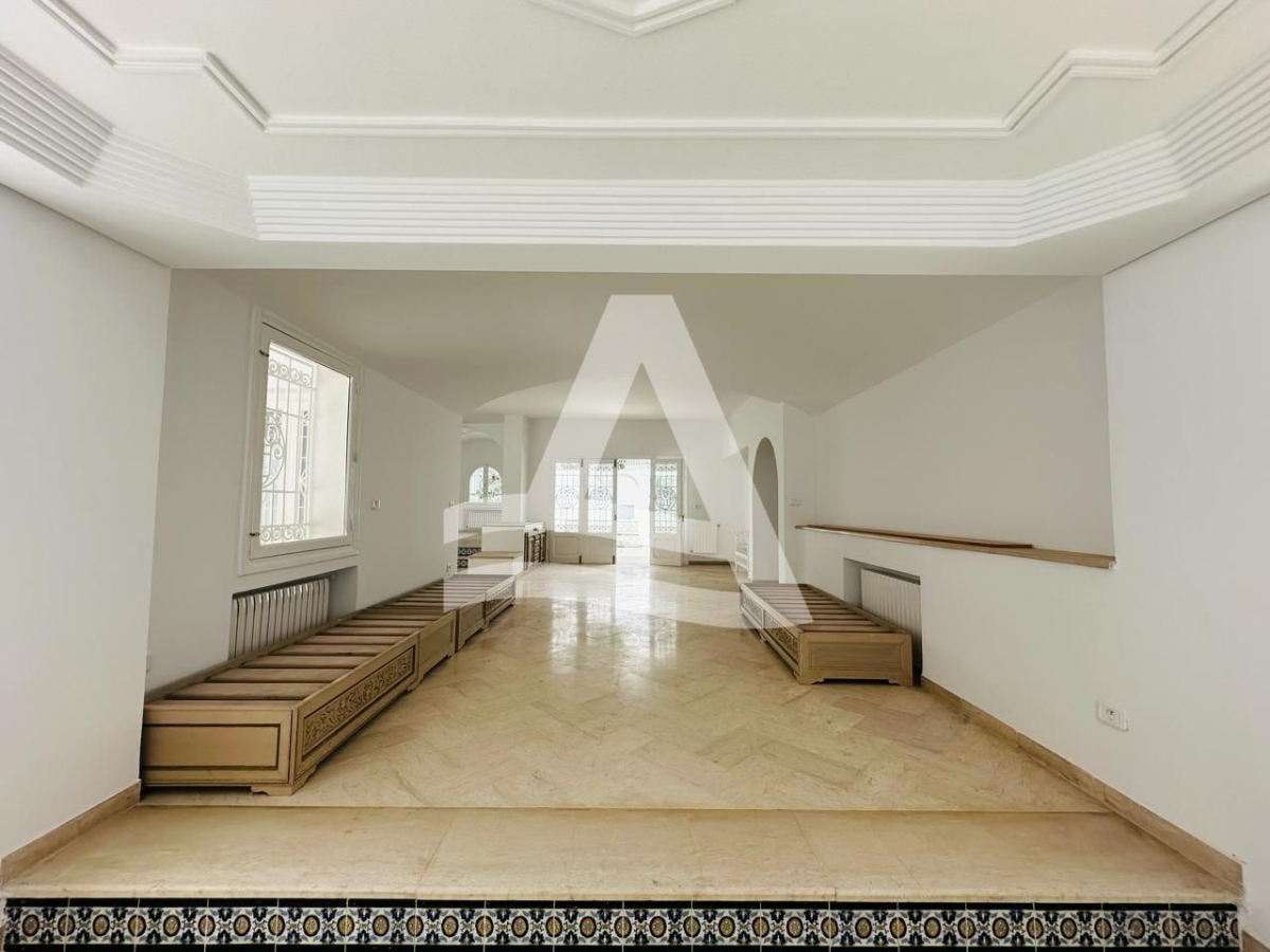 Villa exceptionnelle au cœur de la Marsa image 5