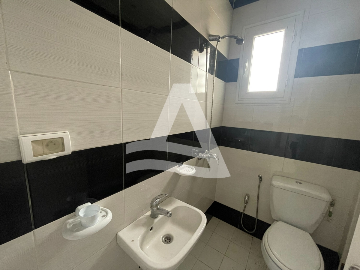 Appartement de type S3 à louer à La Marsa image 2