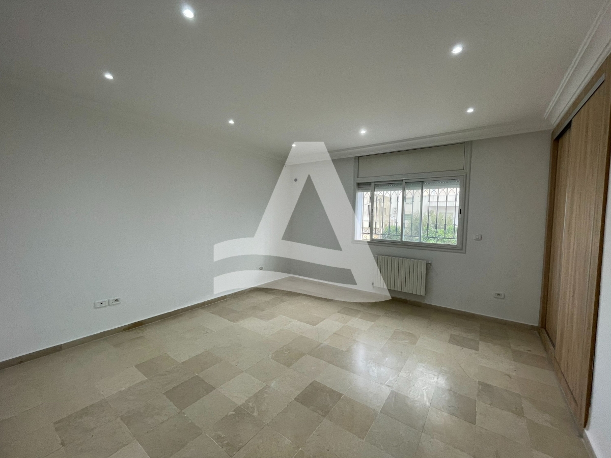 Appartement de type S3 à louer à La Marsa image 6
