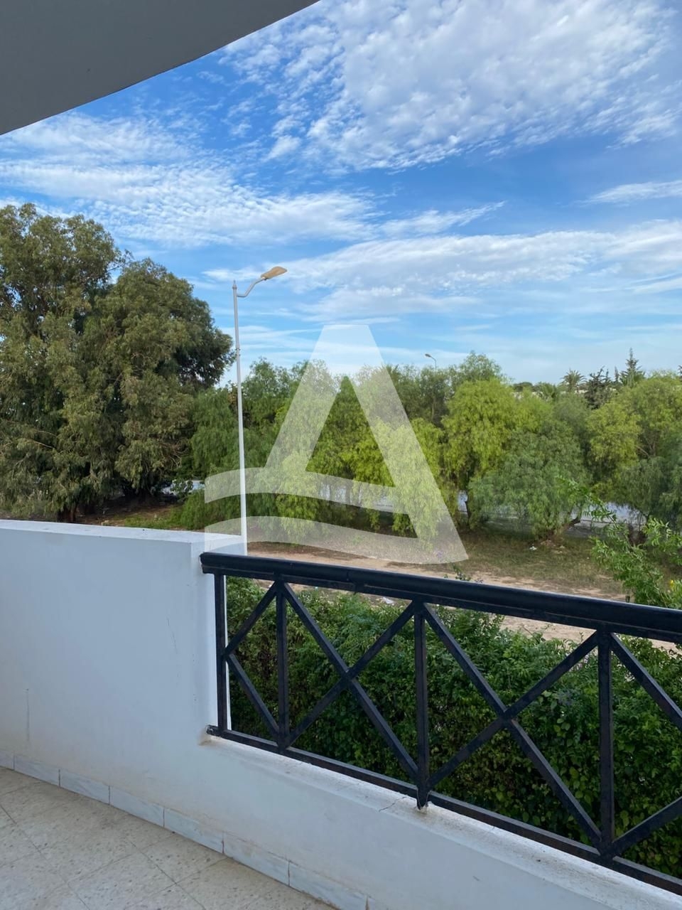 Appartement S+4 à louer - Sidi Daoud image 0