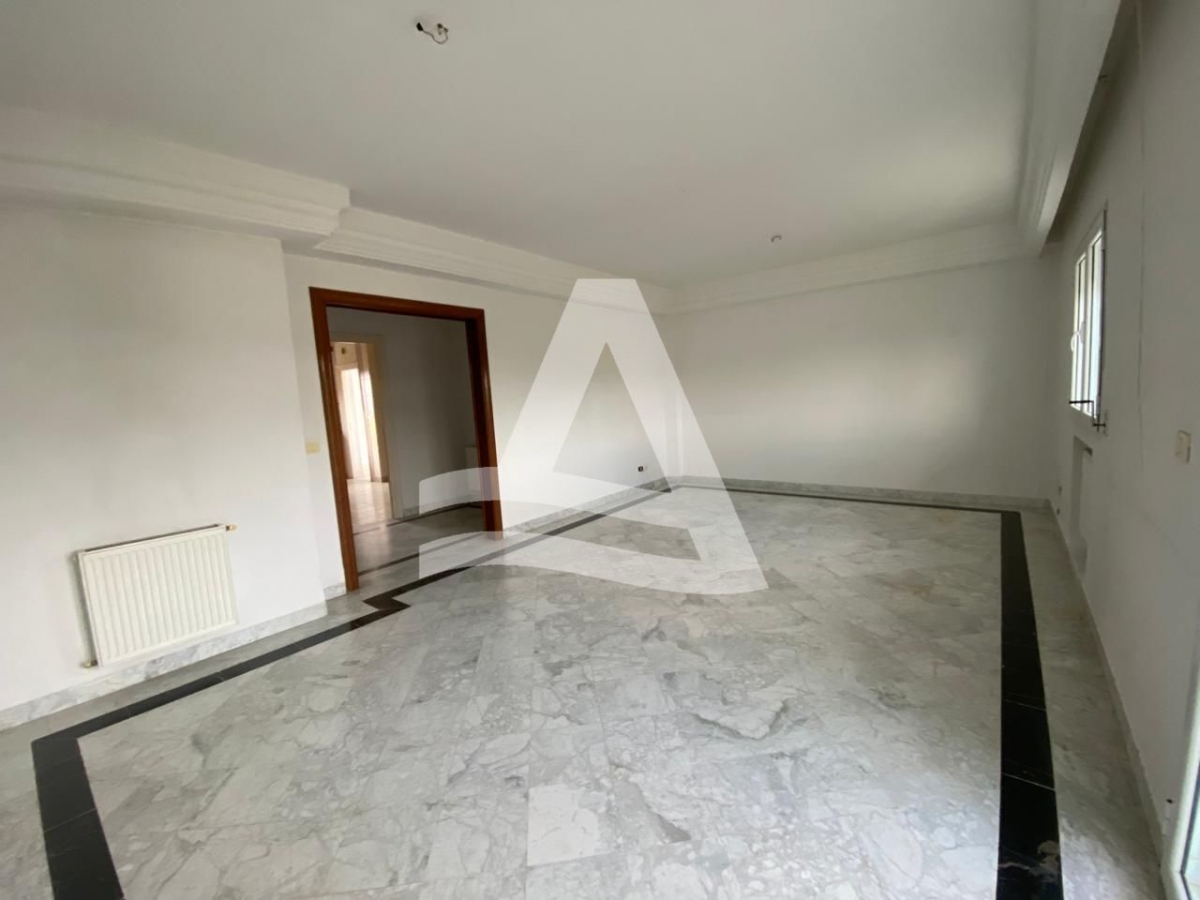 Appartement S+4 à louer - Sidi Daoud image 1