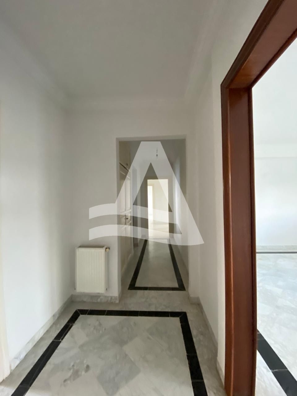 Appartement S+4 à louer - Sidi Daoud image 4